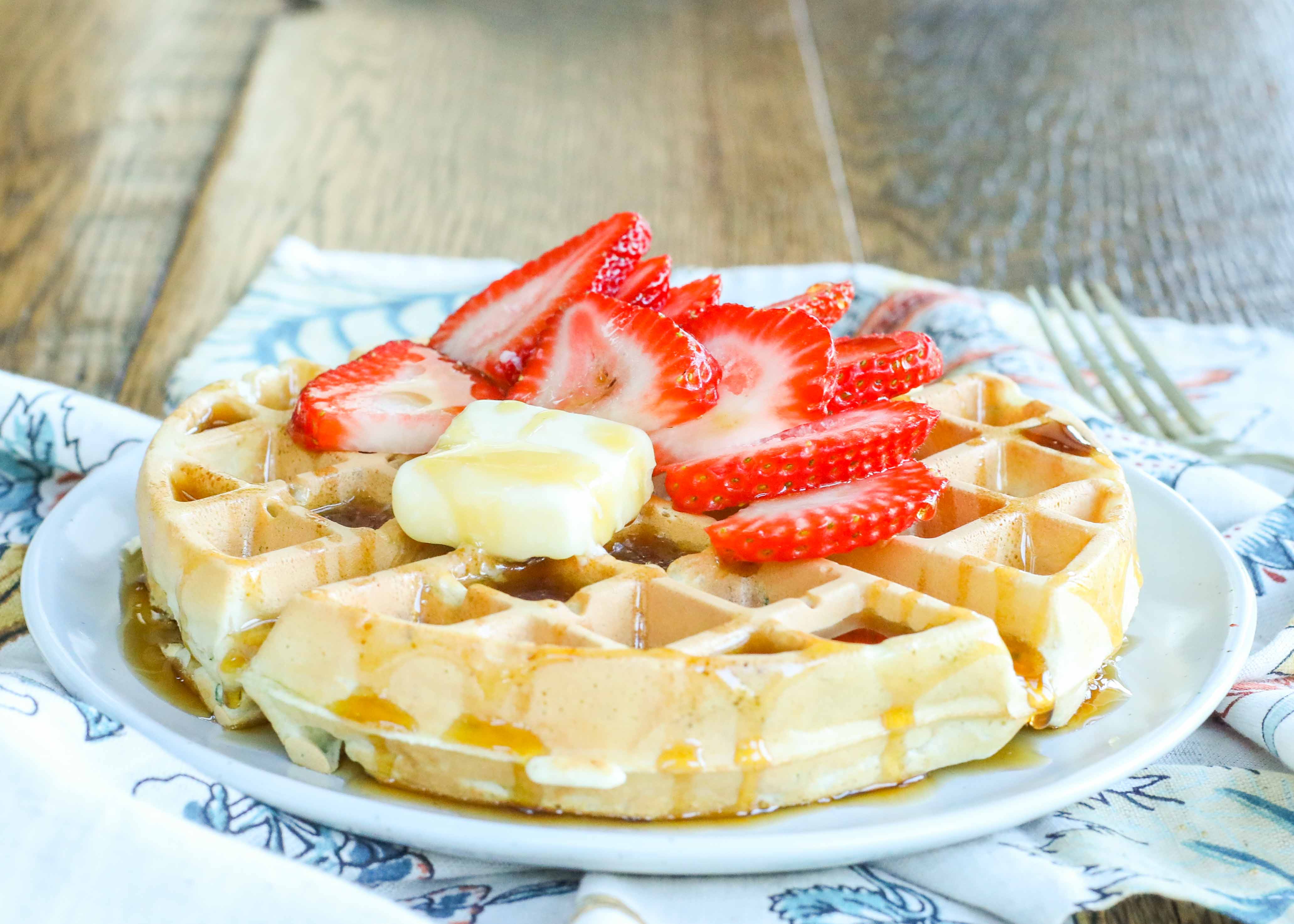 Perfect Whole Wheat Zucchini Waffles: Vegan & Kid-Friendly Recipe